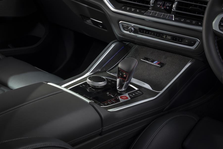 Детали интерьера BMW X5 M Competition (F95) 2020 года  (AU) (фото 25 из 34)